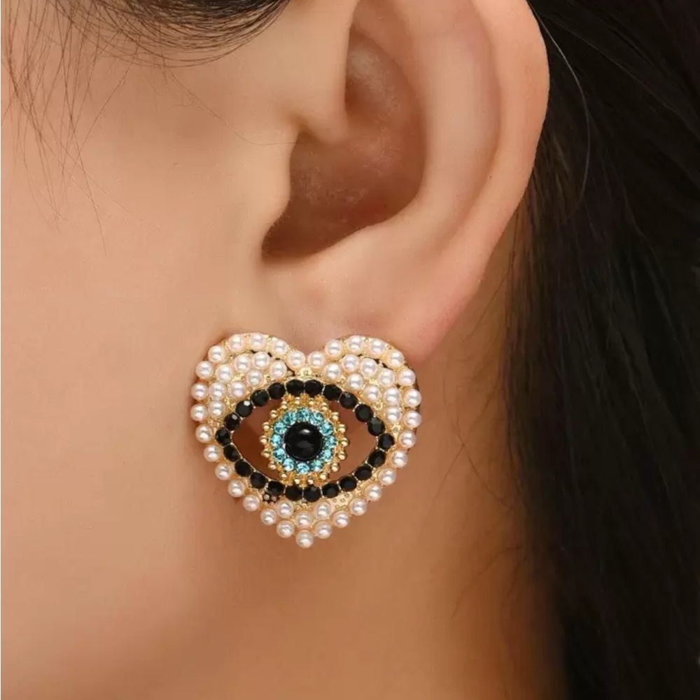 ✨Pearl Heart Evil Eye Stud Earrings - Black & Turquoise